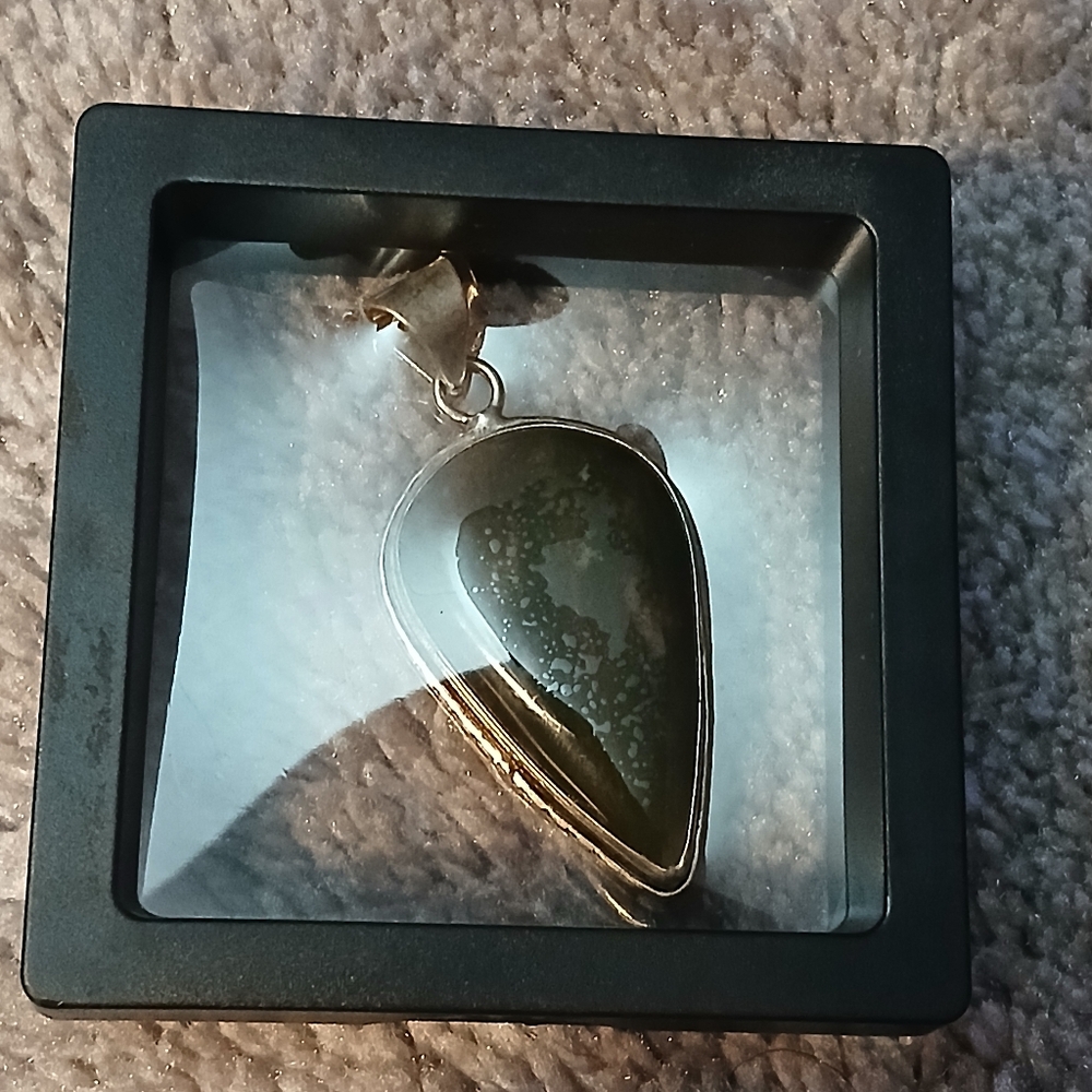 Sterling Silver Plated Teardrop Green Jasper Stone Pendant - Unbranded